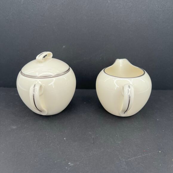 Lenox Platinum Hand Decorated Salt sugar bowl with lid and creamer - Picture 7 of 9